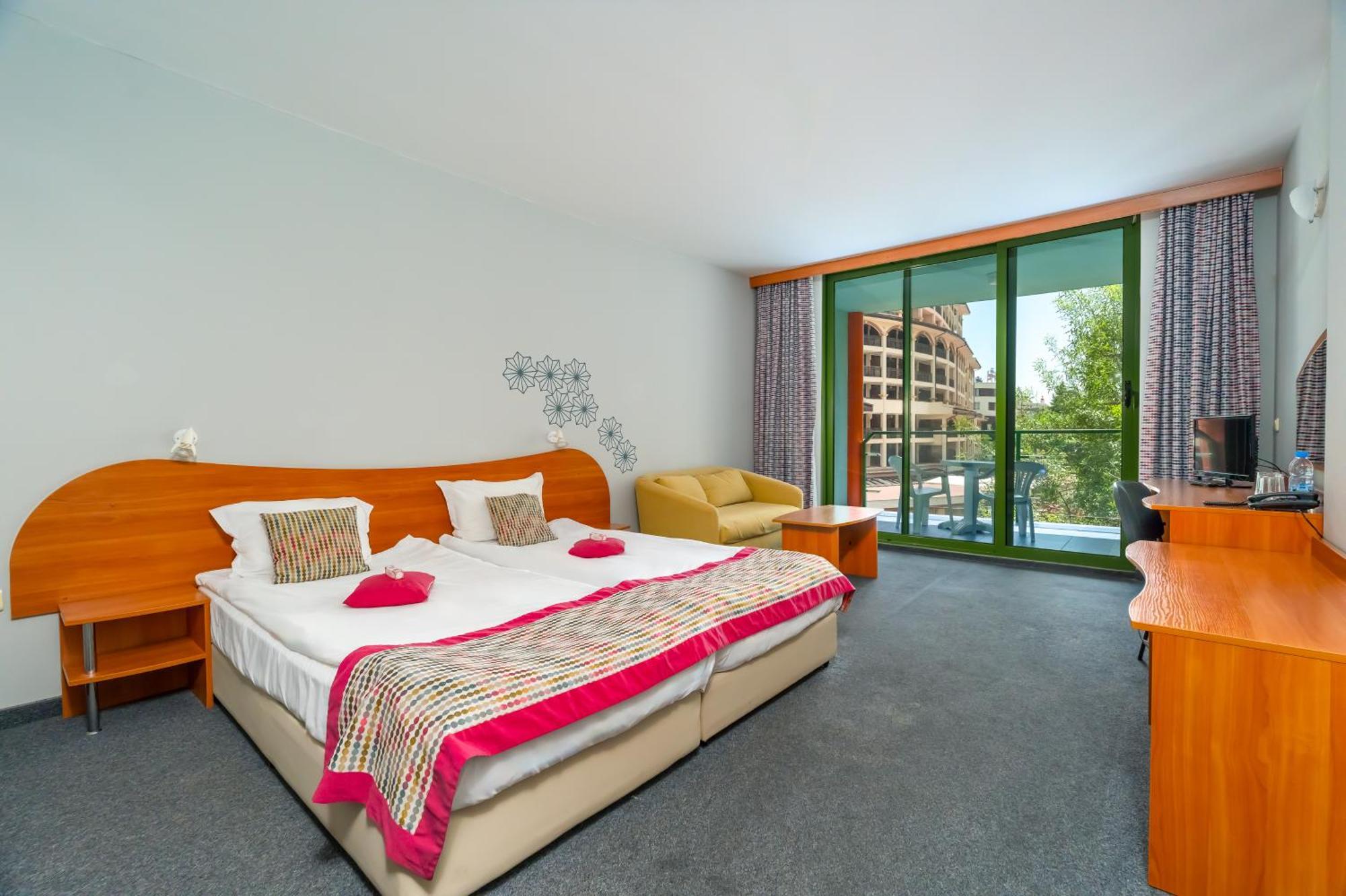 Mpm Hotel Kalina Garden Sunny Beach Exterior photo